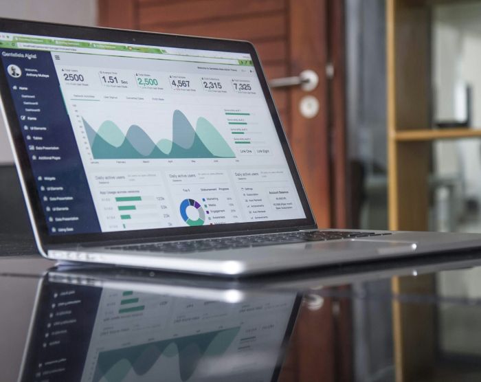 carlos-muza-hpjSkU2UYSU-unsplash